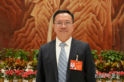 代表履責(zé)，兩會(huì)聲音｜中國樂凱黨委書記、董事長侯景濱履職盡責(zé)、建言獻(xiàn)策